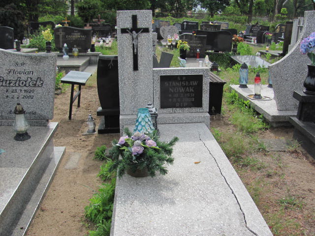 Grób Stanisław Nowak