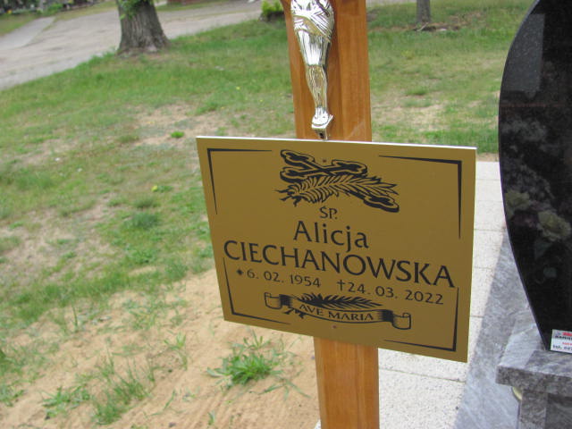 Alicja Ciechanowska 1954 Bydgoszcz Ewangelicki - Grobonet - Wyszukiwarka osób pochowanych