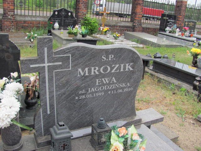 Ewa Mrozik 1949 Bydgoszcz Ewangelicki - Grobonet - Wyszukiwarka osób pochowanych